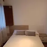 Entre Castillo Y Catedral Vut 09587 Apartment *