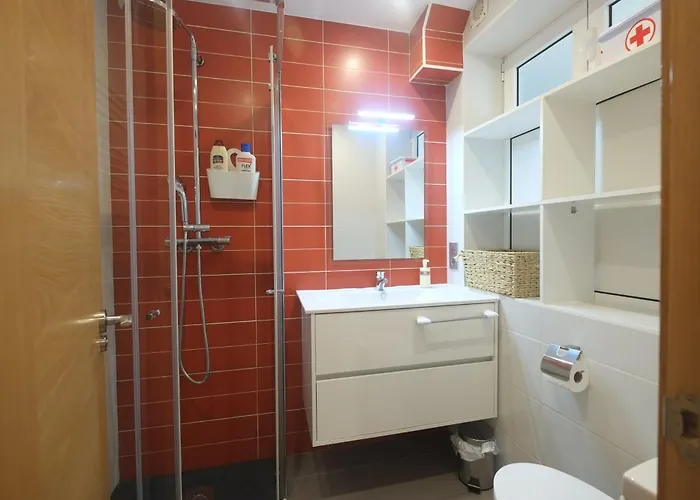 Entre Castillo Y Catedral Vut 09587 Apartment